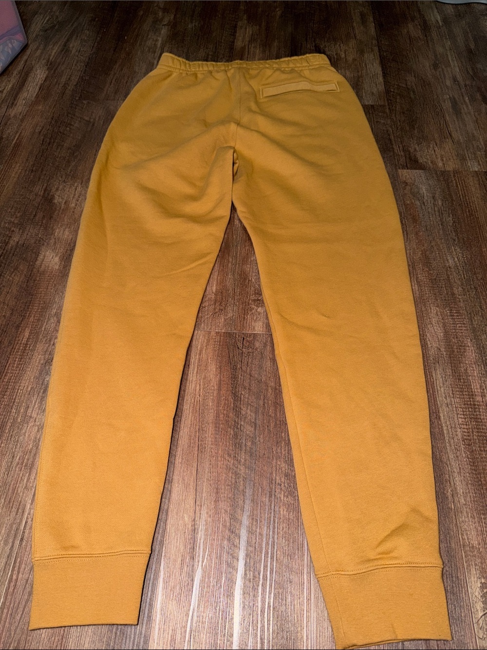Nike Sportswear Club Fleece Joggers Mens Size M BV2671-224 Sweatpants Flax HTF - Picture 6 of 8